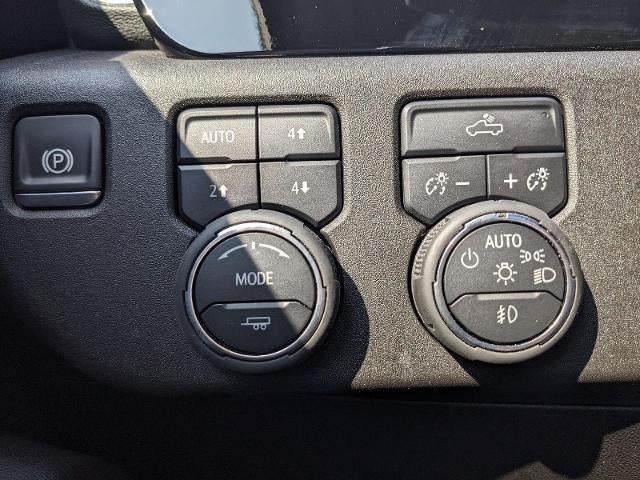 2025 Chevrolet Silverado 1500 4WD Crew Cab 147 RST