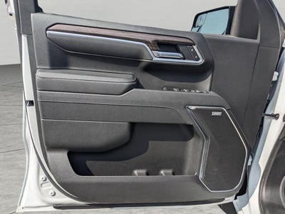 2025 Chevrolet Silverado 1500 4WD Crew Cab 147 RST