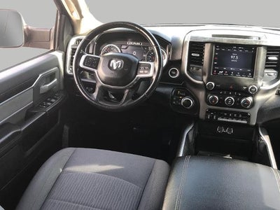 2020 RAM 2500 Big Horn 4x4 Crew Cab 6'4 Box