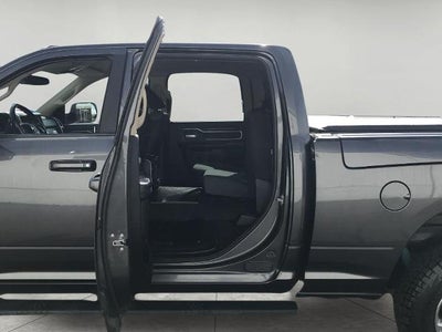 2020 RAM 2500 Big Horn 4x4 Crew Cab 6'4 Box