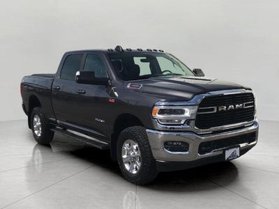 2020 RAM 2500 Big Horn 4x4 Crew Cab 6'4 Box