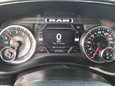 2020 RAM 2500 Big Horn 4x4 Crew Cab 6'4 Box