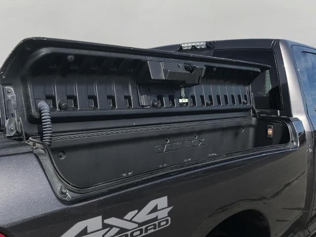 2020 RAM 2500 Big Horn 4x4 Crew Cab 6'4 Box
