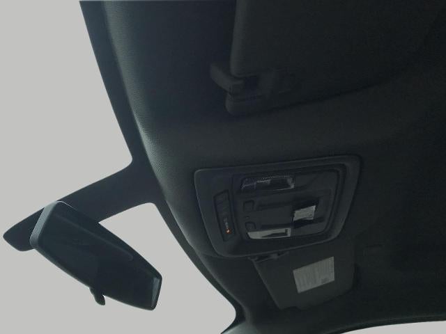 2020 Chevrolet Silverado 1500 4WD Crew Cab 147 Custom
