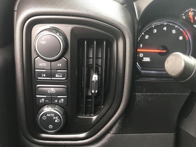 2020 Chevrolet Silverado 1500 4WD Crew Cab 147 Custom