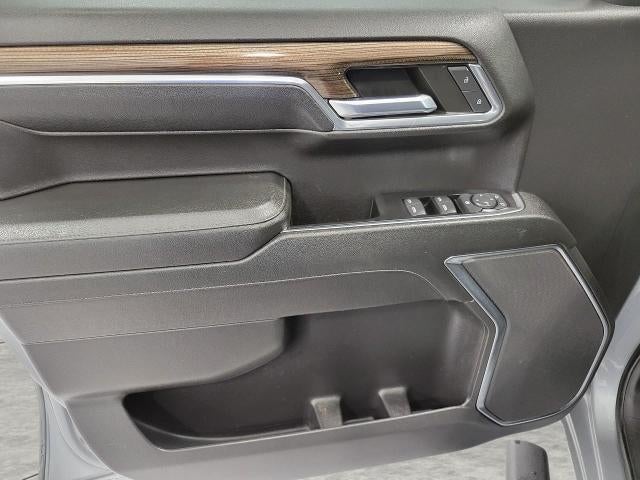 2023 Chevrolet Silverado 1500 4WD Crew Cab 147 RST