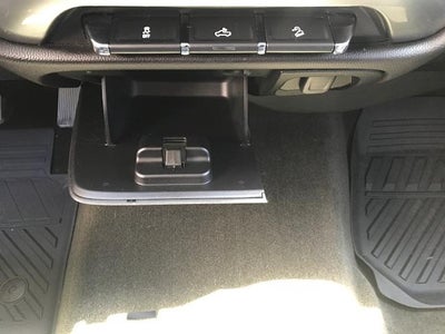 2016 Chevrolet Silverado 1500 4WD Crew Cab 143.5 LT w/2LT