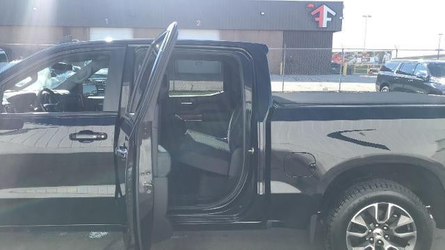 2020 Chevrolet Silverado 1500 4WD Crew Cab 147 RST