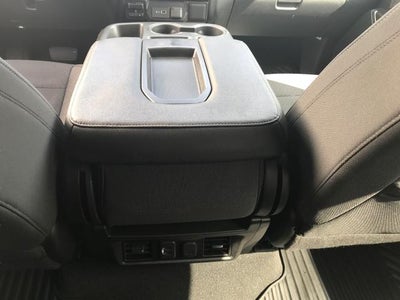 2021 Chevrolet Silverado 1500 4WD Crew Cab 147 RST