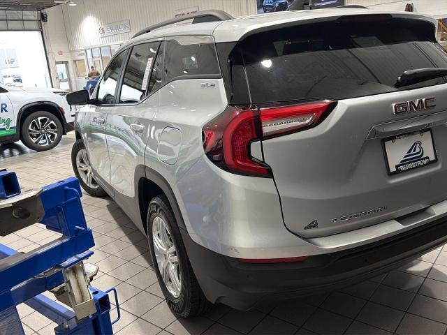2022 GMC Terrain AWD 4dr SLE