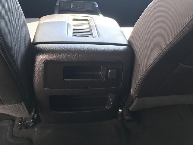 2016 GMC Sierra 1500 4WD Crew Cab 143.5 SLT