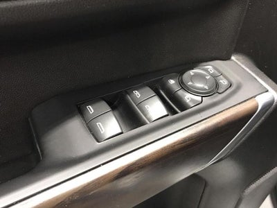 2022 GMC Sierra 1500 Limited 4WD Crew Cab 147 SLT
