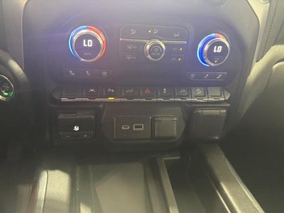 2022 GMC Sierra 1500 Limited 4WD Crew Cab 147 SLT