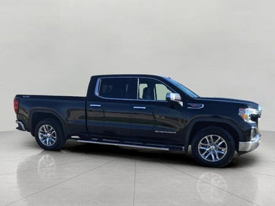 2022 GMC Sierra 1500 Limited 4WD Crew Cab 147 SLT