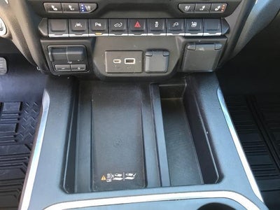 2022 GMC Sierra 1500 Limited 4WD Crew Cab 147 SLT