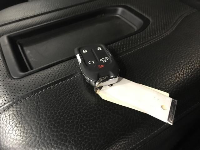 2020 GMC Sierra 1500 4WD Crew Cab 147 Denali