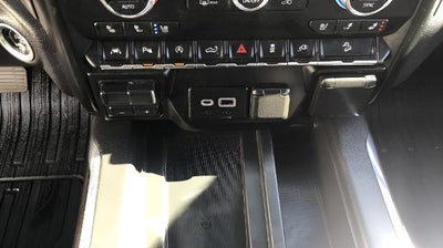 2021 GMC Sierra 1500 4WD Crew Cab 147 Denali