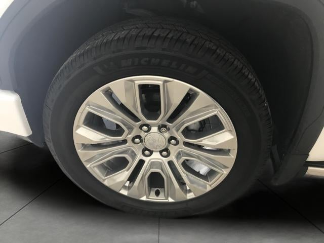 2021 GMC Sierra 1500 4WD Crew Cab 147 Denali