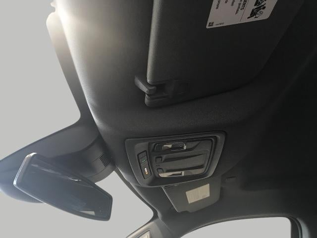 2023 GMC Sierra 1500 4WD Crew Cab 147 SLT