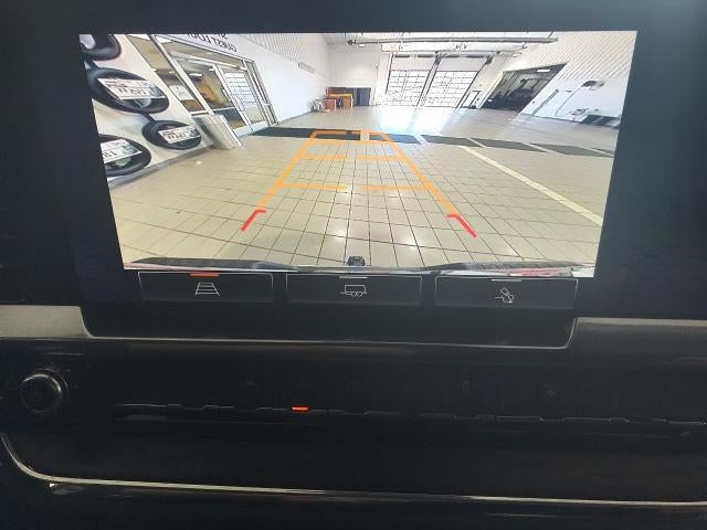 2023 GMC Sierra 1500 4WD Crew Cab 147 SLT