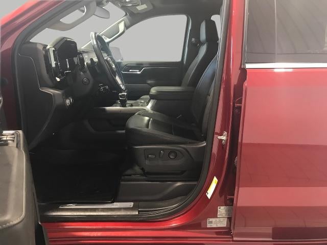 2023 GMC Sierra 1500 4WD Crew Cab 147 SLT