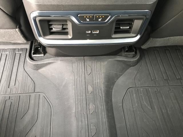 2022 GMC Sierra 1500 4WD Crew Cab 147 SLT