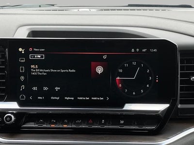 2022 GMC Sierra 1500 4WD Crew Cab 147 SLT