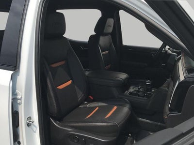 2024 GMC Sierra 1500 4WD Crew Cab 147 AT4