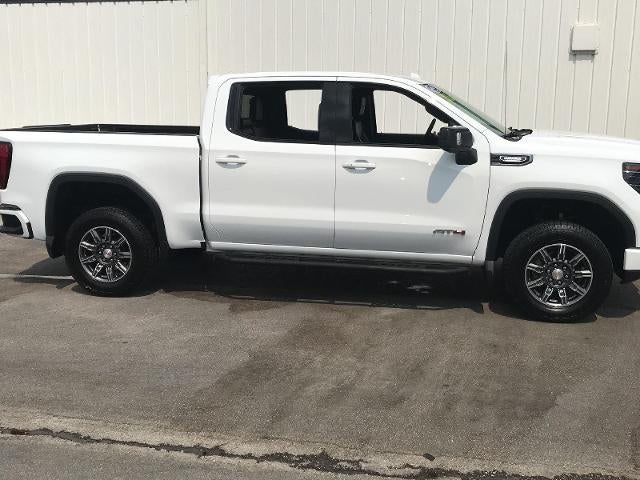 2024 GMC Sierra 1500 4WD Crew Cab 147 AT4