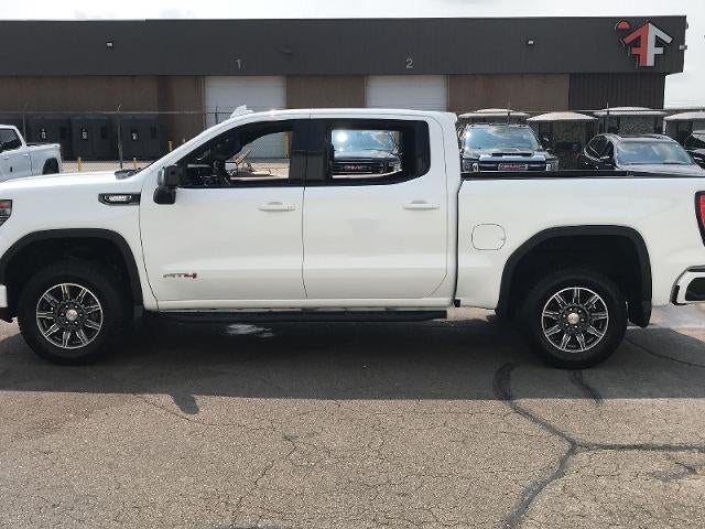 2024 GMC Sierra 1500 4WD Crew Cab 147 AT4