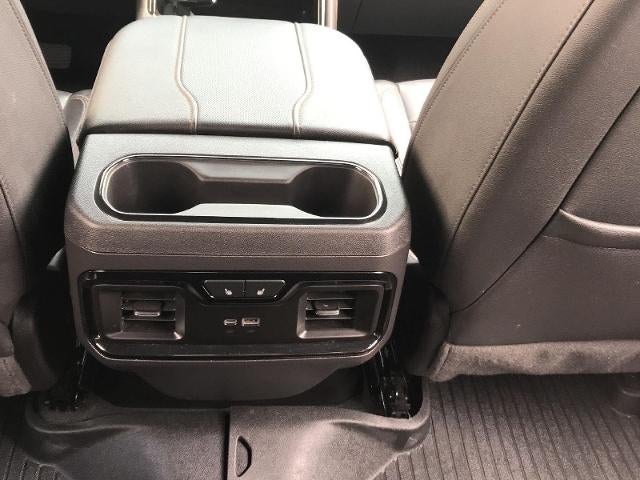 2024 GMC Sierra 1500 4WD Crew Cab 147 AT4