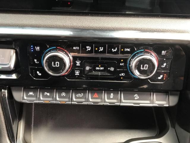 2024 GMC Sierra 1500 4WD Crew Cab 147 AT4