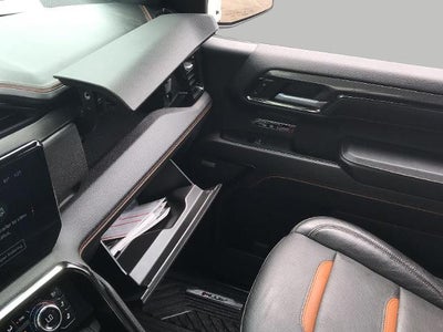 2024 GMC Sierra 1500 4WD Crew Cab 147 AT4