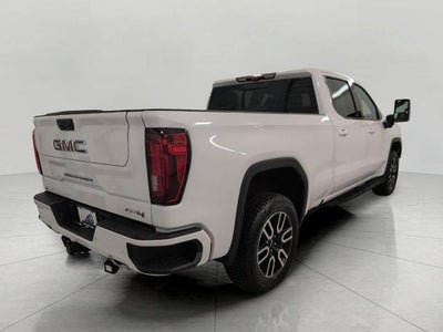 2024 GMC Sierra 1500 4WD Crew Cab 147 AT4