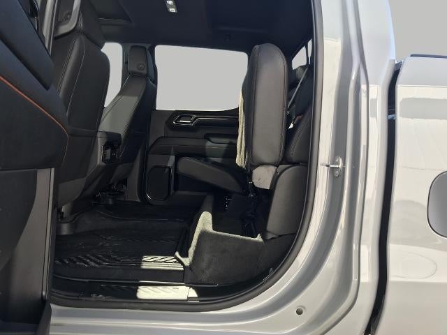2024 GMC Sierra 1500 4WD Crew Cab 147 AT4