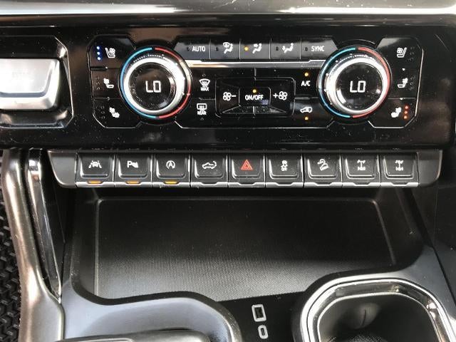 2023 GMC Sierra 1500 4WD Crew Cab 147 AT4X
