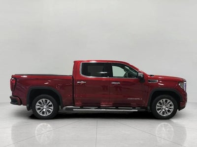 2023 GMC Sierra 1500 4WD Crew Cab 147 Denali