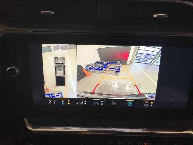 2023 GMC Sierra 1500 4WD Crew Cab 147 Denali