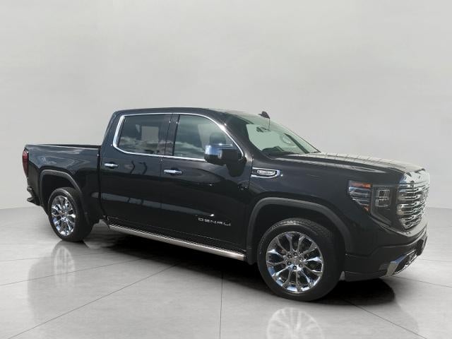 2023 GMC Sierra 1500 4WD Crew Cab 147 Denali