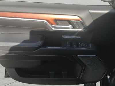 2023 GMC Sierra 1500 4WD Crew Cab 147 Denali