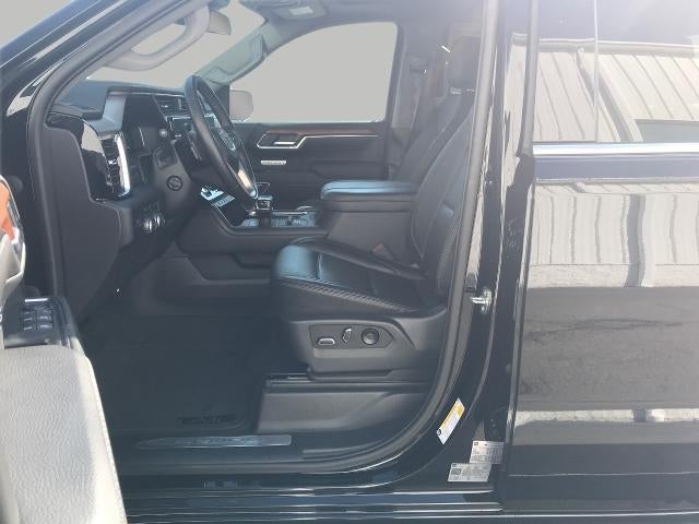 2023 GMC Sierra 1500 4WD Crew Cab 147 Denali