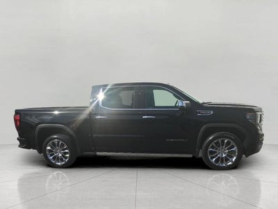 2023 GMC Sierra 1500 4WD Crew Cab 147 Denali