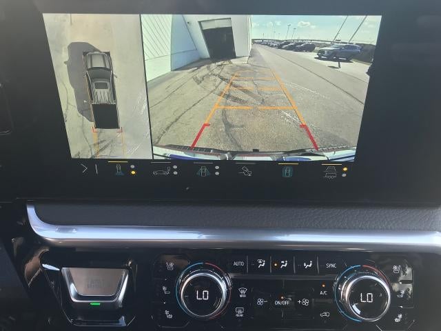 2023 GMC Sierra 1500 4WD Crew Cab 147 Denali