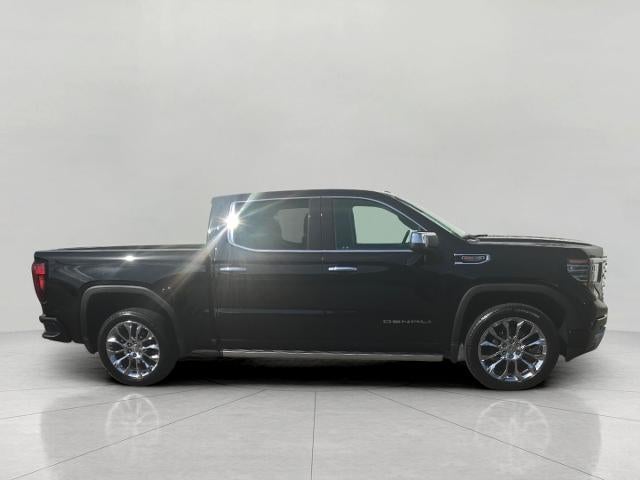 2023 GMC Sierra 1500 4WD Crew Cab 147 Denali