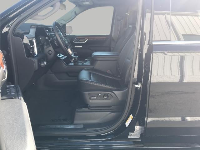 2023 GMC Sierra 1500 4WD Crew Cab 147 Denali