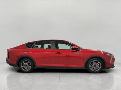 2025 Kia K4 LXS FWD