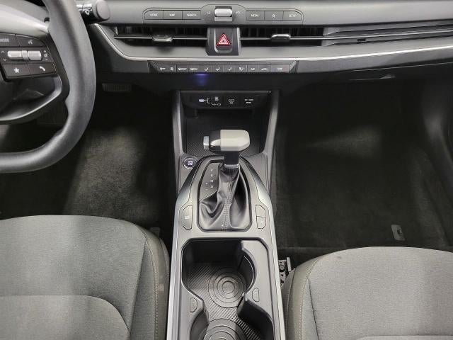 2025 Kia K4 LXS FWD