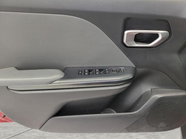 2025 Kia K4 LXS FWD