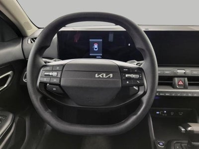 2025 Kia K4 LXS FWD