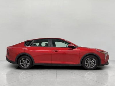 2025 Kia K4 LXS FWD